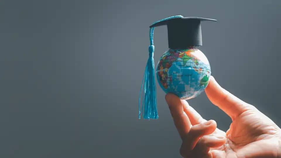 Study in USA: Benefits, Costs & USA Study Visa Guide