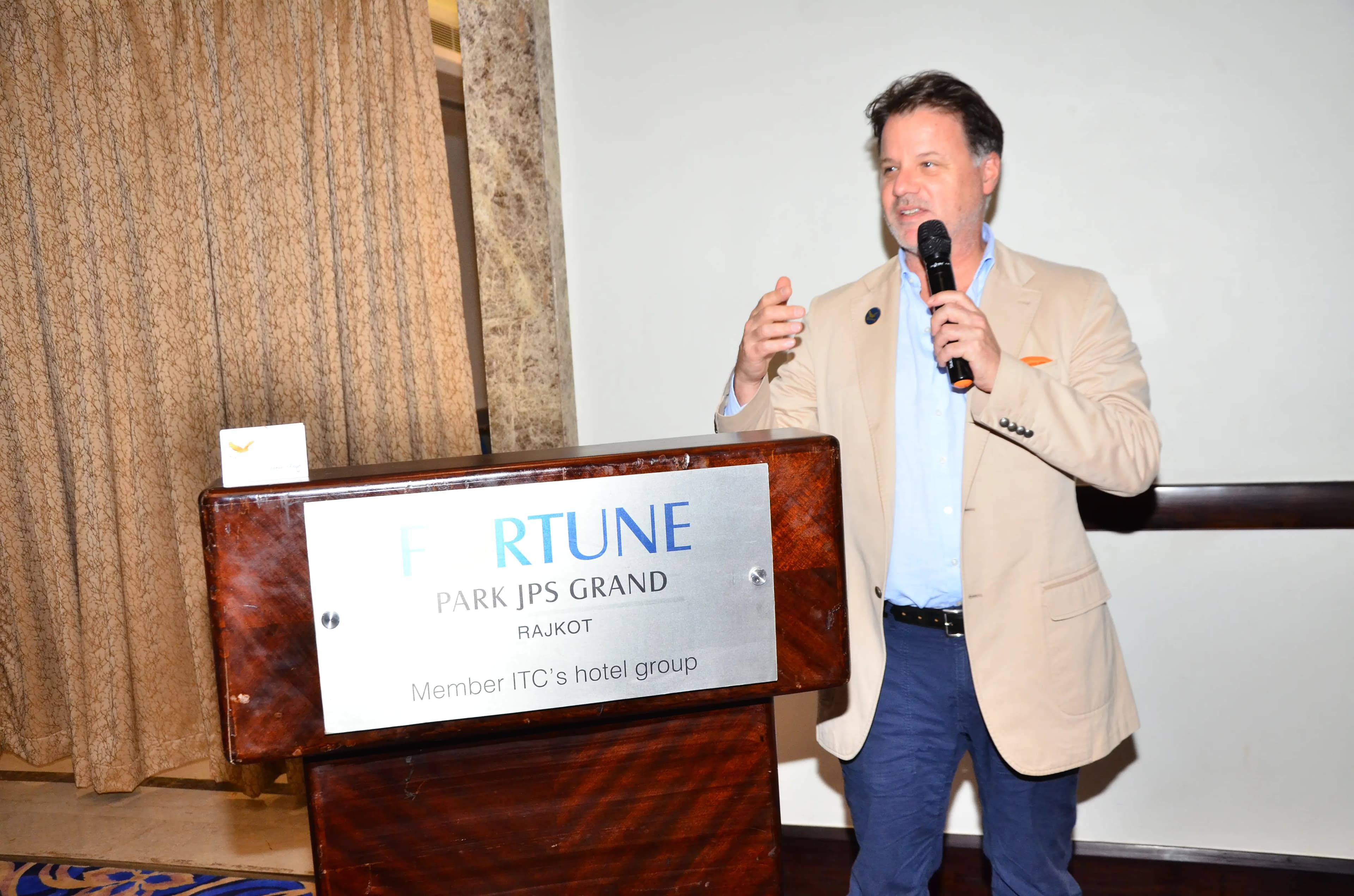 Get a U.S.A Green Card event photo 2