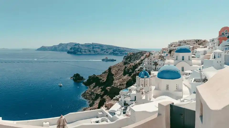 Athens skyline representing Greece's Golden Visa investment opportunities